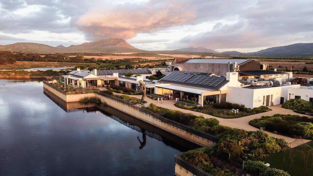 Benguela Cove Lagoon Wine Estate