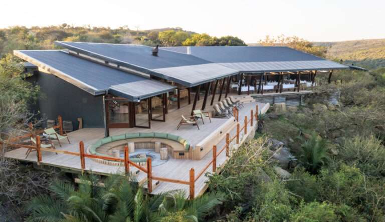 Rhino Ridge Safari Lodge in Hluhluwe–iMfolozi Park, KZN